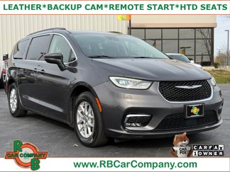 Used 2022 Chrysler Pacifica Touring-L image 1