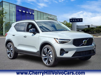New 2026 Volvo XC40 B5 Ultra w/ Protection Package Premier image 1