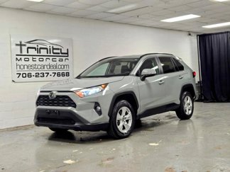 Used 2021 Toyota RAV4 XLE image 1