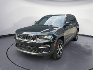Used 2024 Jeep Grand Cherokee Limited image 1