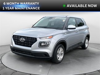 Used 2022 Hyundai Venue SE image 1