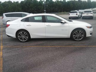 Used 2023 Chevrolet Malibu LT image 1