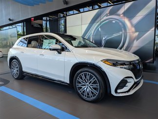 New 2026 Mercedes-Benz EQS 400 4MATIC SUV image 1