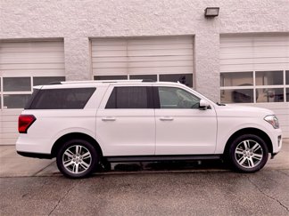 Used 2024 Ford Expedition Max Limited image 1