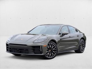 New 2025 Porsche Panamera image 1