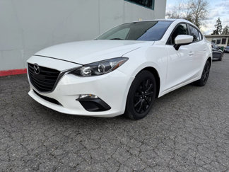 Used 2018 MAZDA MAZDA3 Touring image 1