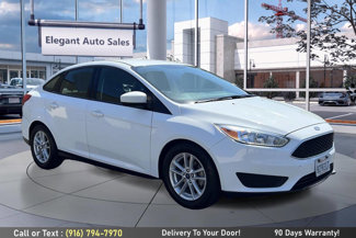 Used 2018 Ford Focus SE image 1