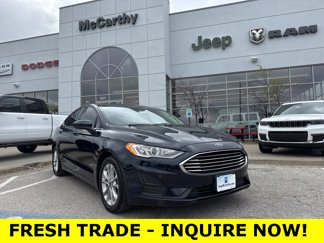 Used 2020 Ford Fusion SE image 1