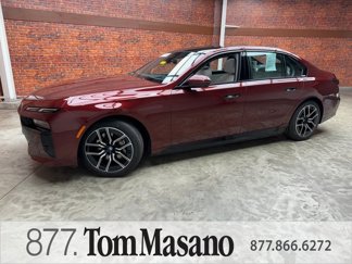 Used 2023 BMW i7 xDrive60 image 1