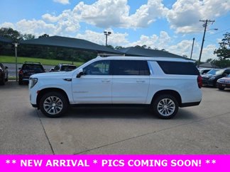 Used 2021 GMC Yukon XL SLE w/ Gmc Pro Safety Plus Package image 1