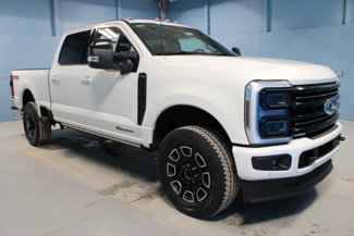 New 2025 Ford F250 Platinum image 1
