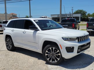 New 2025 Jeep Grand Cherokee Overland image 1