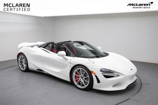 Used 2024 McLaren 750S Spider image 1