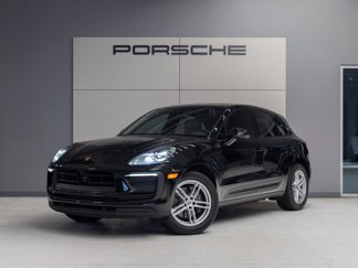 Used 2025 Porsche Macan image 1