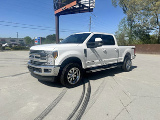 Used 2017 Ford F250 Lariat image 1