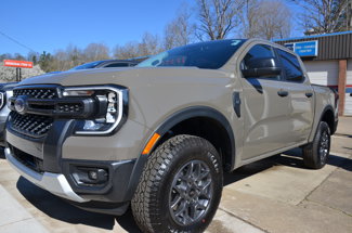 New 2025 Ford Ranger XLT w/ Equipment Group 301A High image 1