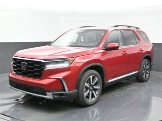 New 2025 Honda Pilot Touring image 1