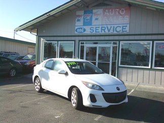 Used 2013 MAZDA MAZDA3 i Sport image 1