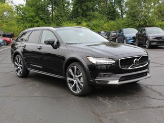 New 2025 Volvo V90 B6 Cross Country Ultra w/ Protection Package Premier image 1