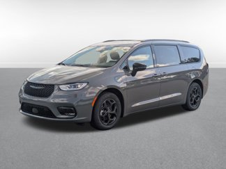 New 2025 Chrysler Pacifica Premium image 1