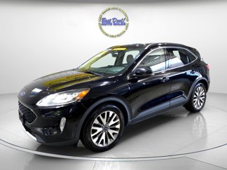 Used 2020 Ford Escape Titanium image 1