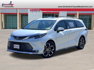 New 2025 Toyota Sienna Platinum image 1