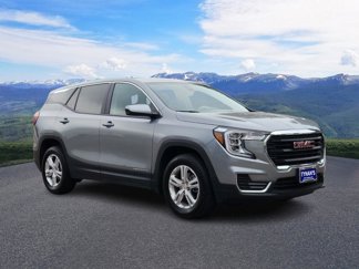 Used 2024 GMC Terrain SLE image 1