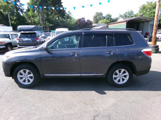 Used 2011 Toyota Highlander 4WD w/ Tech Pkg image 1