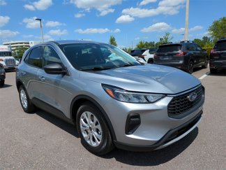Used 2023 Ford Escape Active image 1