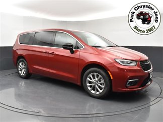 New 2025 Chrysler Pacifica Select image 1
