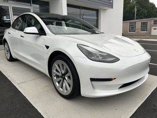 Used 2023 Tesla Model 3 Standard Range image 1