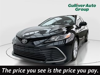 Used 2024 Toyota Camry LE image 1