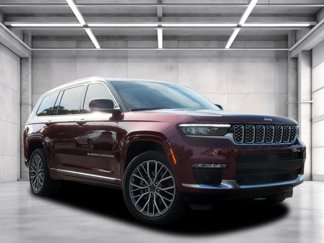 Used 2025 Jeep Grand Cherokee L Summit w/ Advanced Protech Group IV image 1