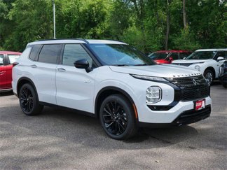 New 2025 Mitsubishi Outlander SEL Black Edition image 1