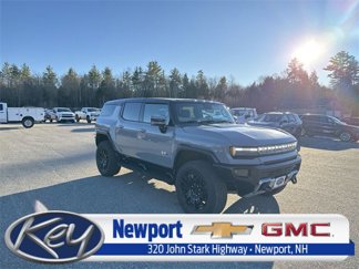 New 2025 GMC Hummer EV 2X w/ LPO, Cargo Utility Package image 1