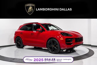 Used 2025 Porsche Cayenne GTS image 1