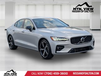 Used 2024 Volvo S60 B5 Core image 1