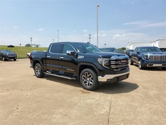 New 2026 GMC Sierra 1500 SLT image 1