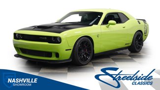 Used 2015 Dodge Challenger SRT Hellcat image 1