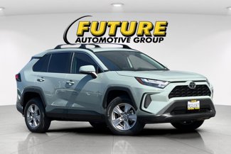 Used 2023 Toyota RAV4 XLE image 1