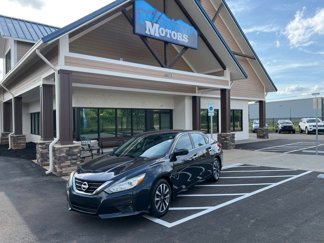 Used 2016 Nissan Altima 2.5 SV w/ Interior Lighting Package image 1