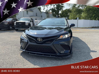 Used 2019 Toyota Camry LE image 1
