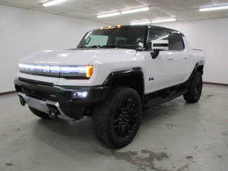 New 2025 GMC Hummer EV 2X w/ LPO, Dark Essentials Package image 1