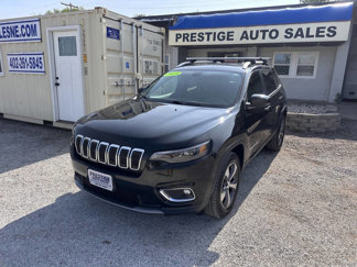 Used 2019 Jeep Cherokee Limited image 1