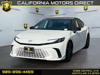 Used 2025 Toyota Camry XSE image 1