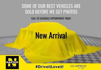 Used 2023 Ford Explorer XLT image 1
