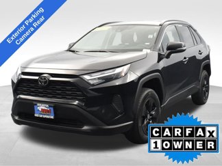 Used 2023 Toyota RAV4 XLE image 1