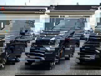 New 2025 Mitsubishi Outlander SE image 1