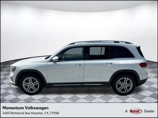 Used 2021 Mercedes-Benz GLB 250 4MATIC w/ Premium Package image 1
