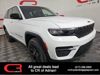 New 2025 Jeep Grand Cherokee Laredo image 1